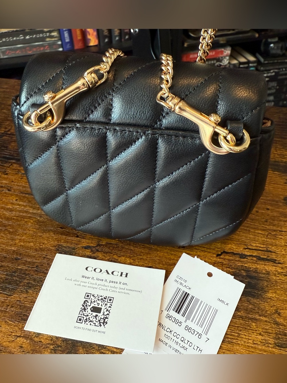 Coach Quilted Turnlock Card Case - Picture 2 of 5